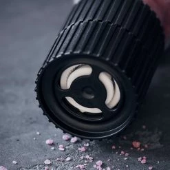 Society Of Lifestyle Red Wine & Bay Leaves Salt