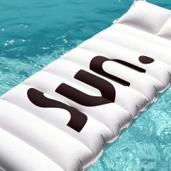 Sunnylife Vintage Lie On Sun. White