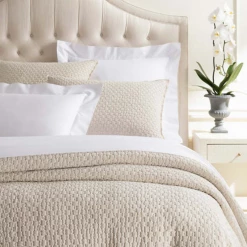 Pine Cone Hill Lodi Alabaster Matelassé Queen Set